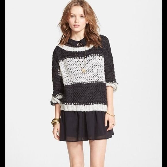 Free People Gray Black Stripe Monaco Slouchy Open Knit Chunky Sweater Large - Picture 1 of 4